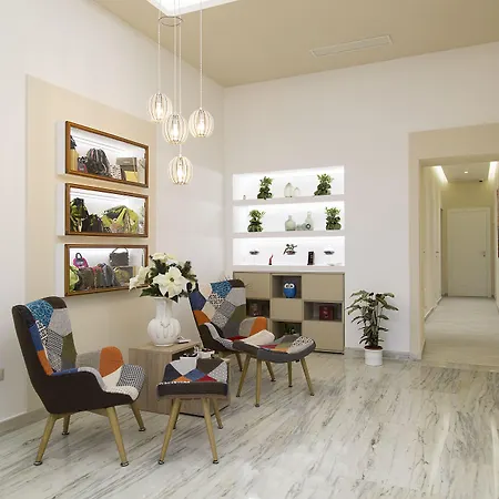 那不勒斯五间客房住宿加早餐旅馆 4*