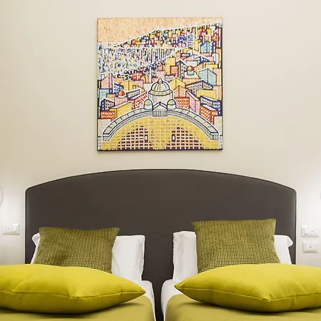 Nocleg ze śniadaniem The Five 4*