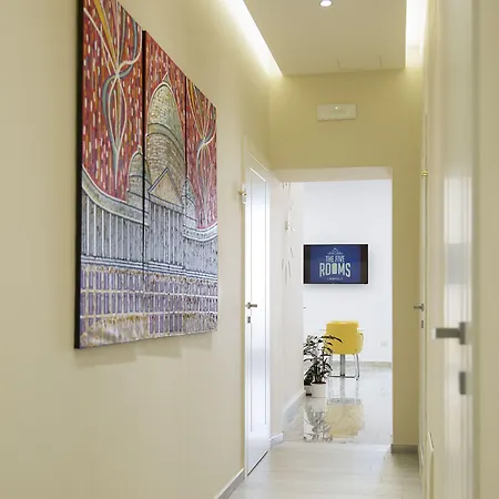 住宿加早餐酒店 那不勒斯五间客房住宿加早餐旅馆 4*