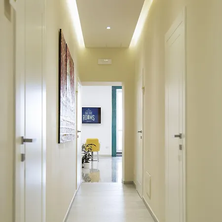 那不勒斯五间客房住宿加早餐旅馆 住宿加早餐酒店 4*