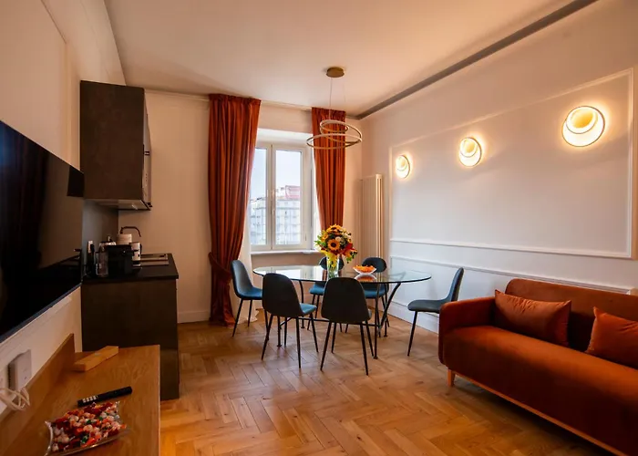 ベッド・アンド・ブレックファスト ザ ファイブ ルームズ