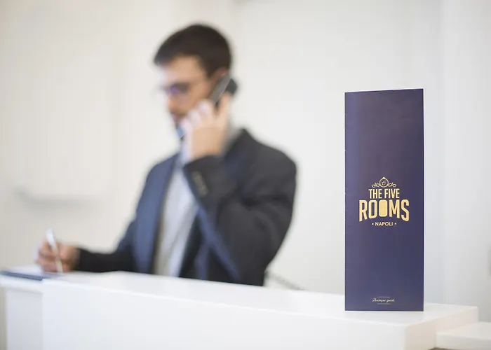 ザ ファイブ ルームズ ベッド・アンド・ブレックファスト