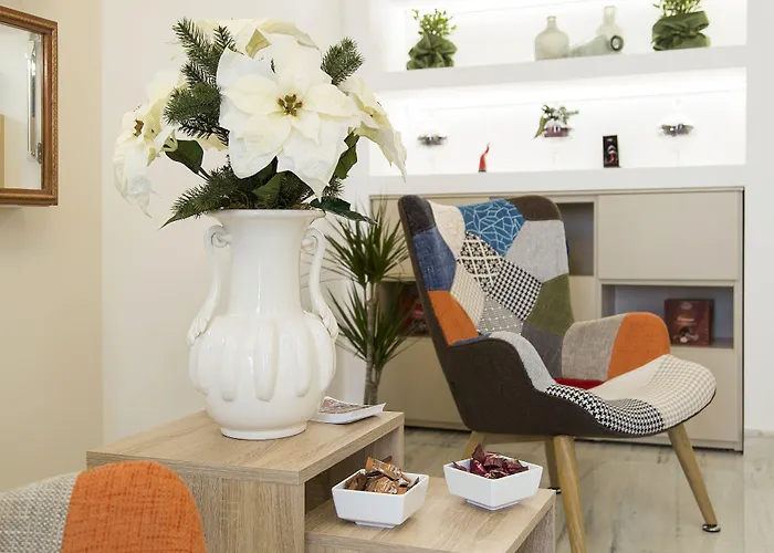 ベッド・アンド・ブレックファスト ザ ファイブ ルームズ 4*