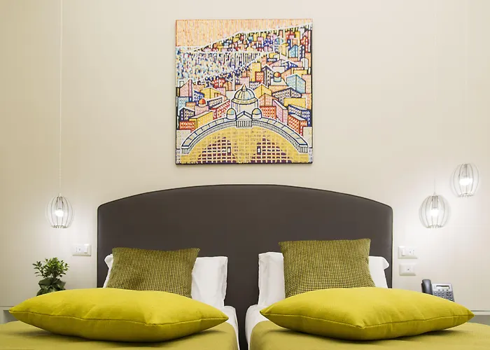 ベッド・アンド・ブレックファスト ザ ファイブ ルームズ 4*