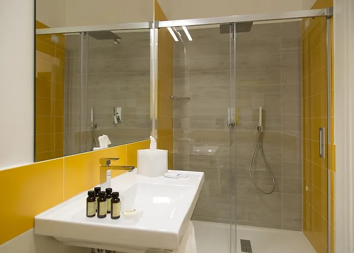 ザ ファイブ ルームズ ベッド・アンド・ブレックファスト ナポリ