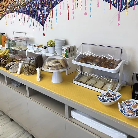 那不勒斯五间客房住宿加早餐旅馆 4*